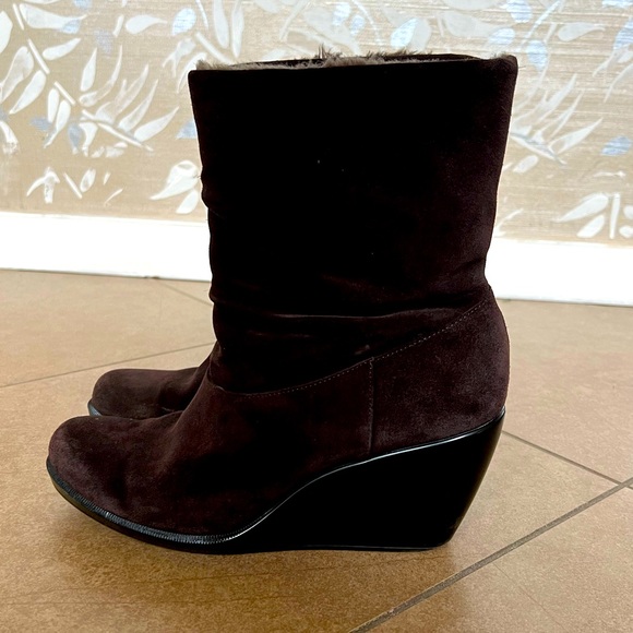 Calvin Klein cruelty-free waterproof wedge boots in size 8.5 in Brown - Picture 4 of 10